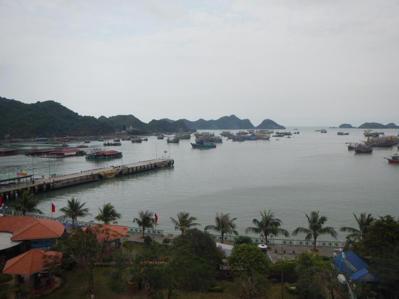 Alibaba'S Hotel Cat Ba Island Esterno foto